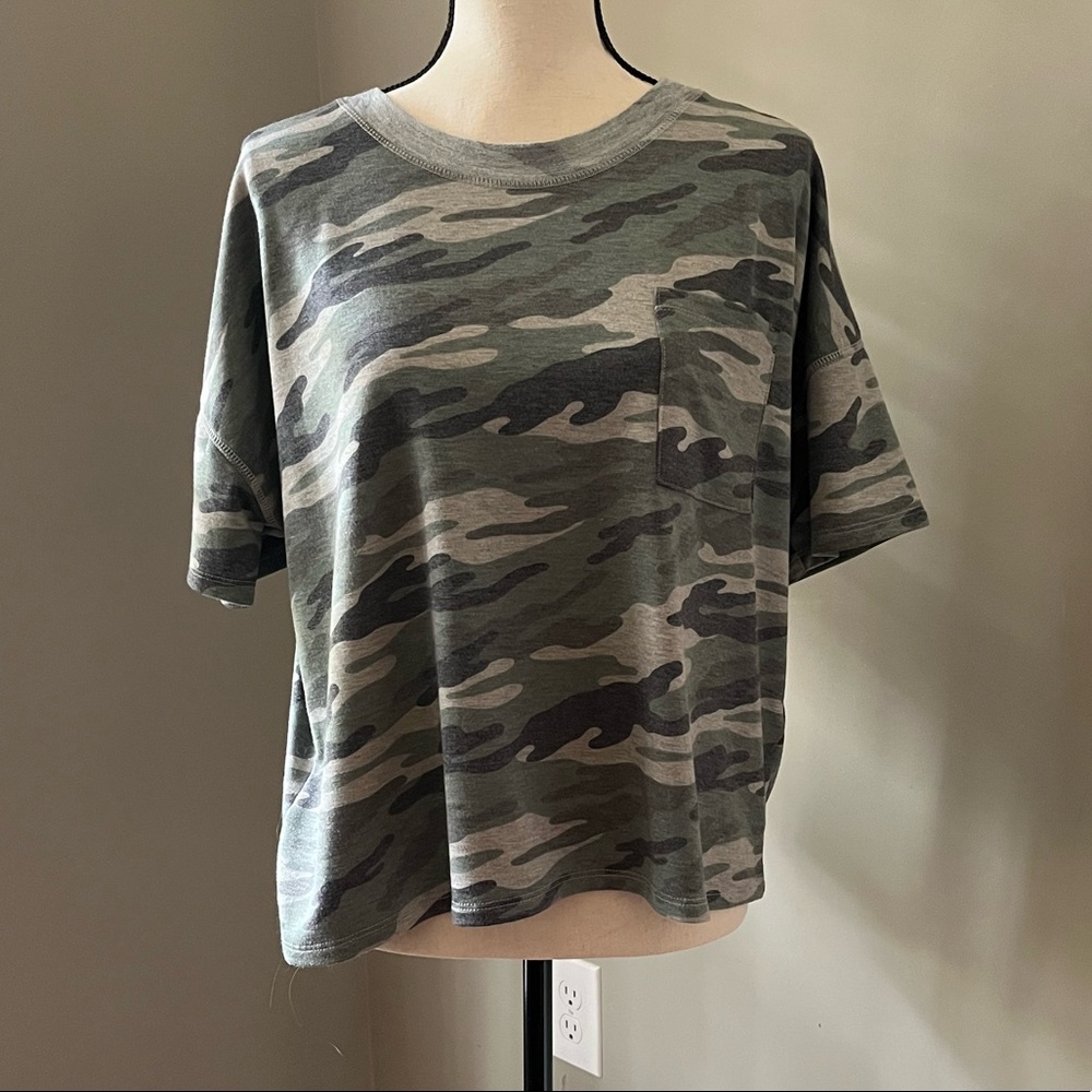 Camo Tee